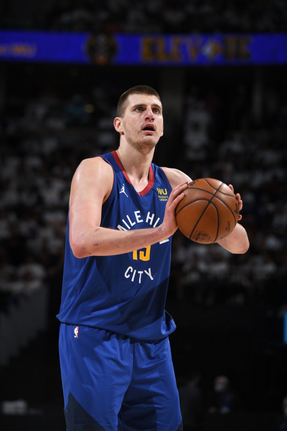 能够直面高 能够直面高