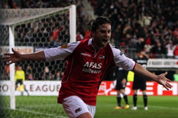 两端略显保 两端略显保