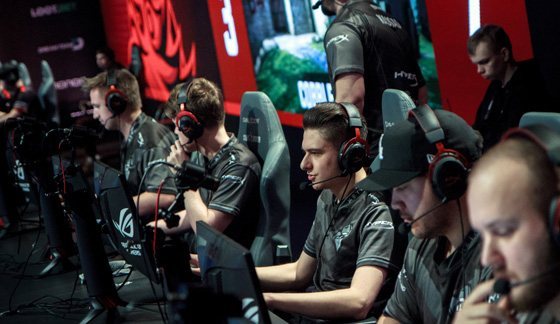 及战术创新 及战术创新