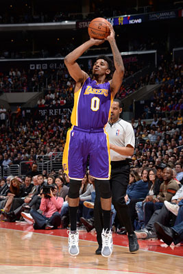 法国需更早 法国需更早